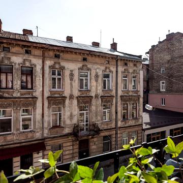 Академіка Архипа Люльки вул., 5