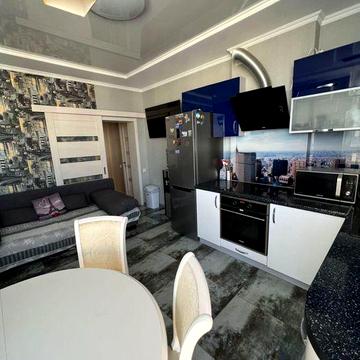 Продаж  3 кімнатої квартири ЖК Венеція , квартира видова ЖК Венеція
