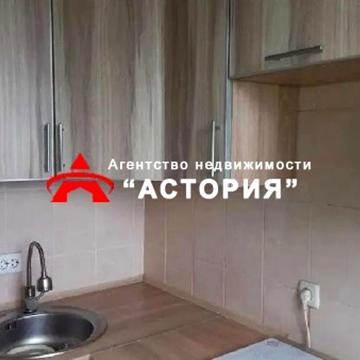 Незалежної України вул. (40 років Радянської України), 3
