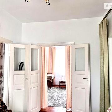 Продаж 3к Дім Киянка Володимира вулиця