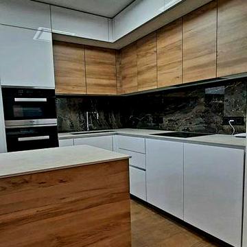 Продам 3 к.кв 93 м. новострой ж/м Победа, Прибрежный сквер, Набережная