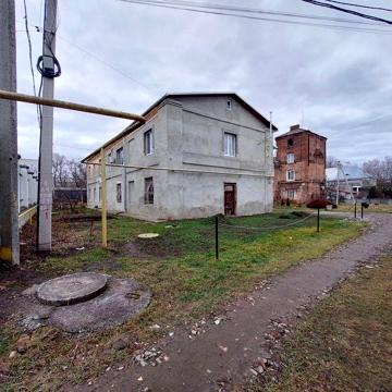 Продаж квартири/приміщення вільного призначення  Дрогобич в.Фабрична