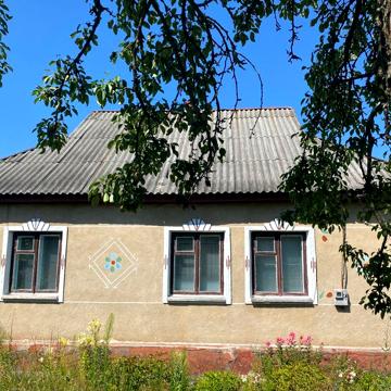 Продам будинок в пгт Першотравневе Житомирської області
