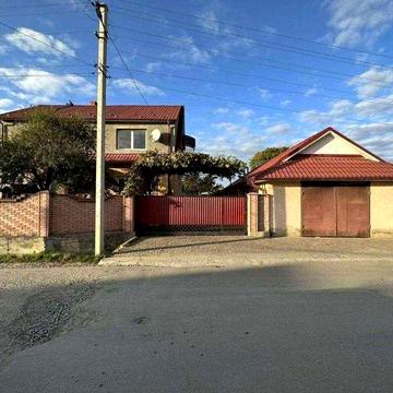 Продаж особняку в Коломиї на тихій вулиці