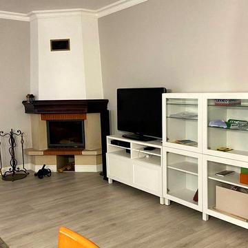 Оренда 4 кімн. квартири в новобудові по вул. Куликівська (Кн. Ольги)