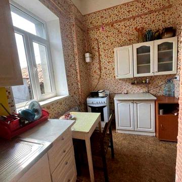 Сдам 2 к/к теплую в центре, готова к заселению
