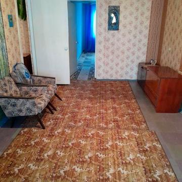 Продам дво-кімнатну квартиру,  ціна договірна