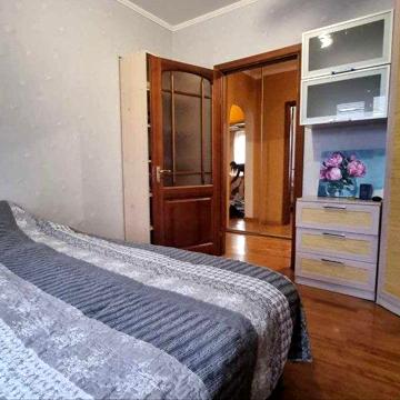 Продаж квартири Харьківське шосе 180/21