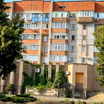 Квартира 4-х кімнатна у центрі міста ЖК Дивобуд