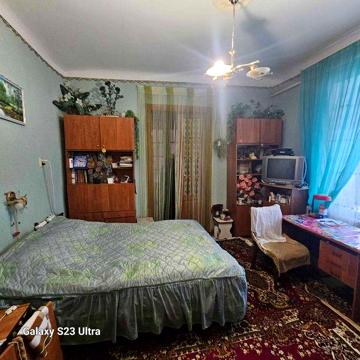 Продается часть дома!