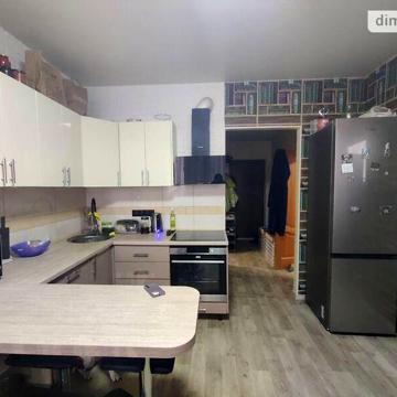 Продаж 1к Квартира Шкільна вулиця