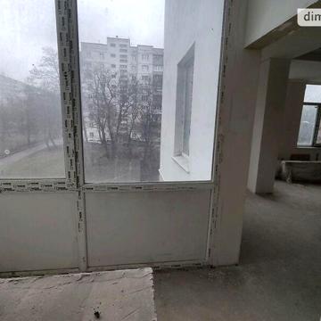 Продажа 4к квартира Степана Бандери вулиця