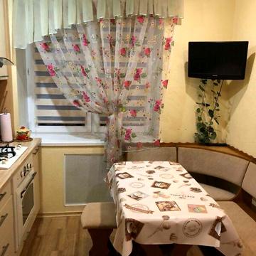 Продаж 3к Квартира Осіння вулиця