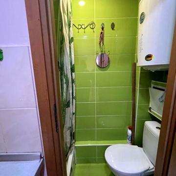 Продаж 2 кімнатноі квартири в гостинке