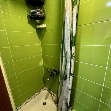 Продаж 2 кімнатноі квартири в гостинке