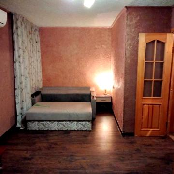 Продам 1-кімнатну квартиру Жовква