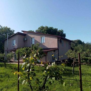 Продаж сучасного , затишного   і якісного будинку із сауною