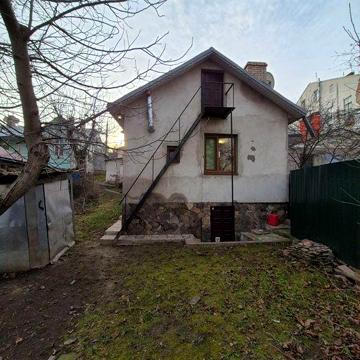 Продається будинковолодіння вул.Вокзальна (колишня вул.Гагаріна)