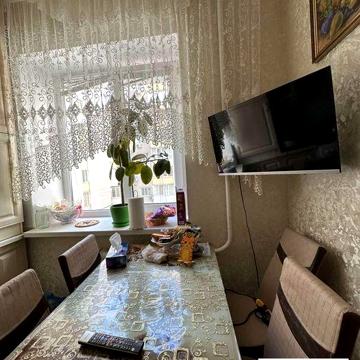 Продаж 2 кв пр.Бабкина.12 4/9 52 кв.м гарний стан м.БОРИСПІЛЬ