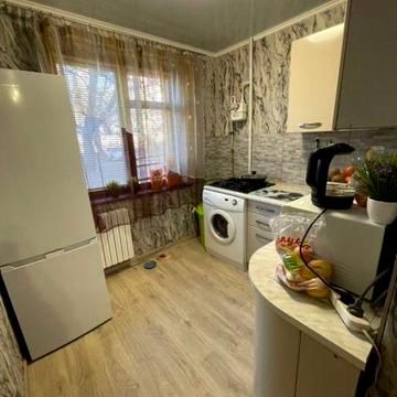 Продам 3-х кімнатну квартиру