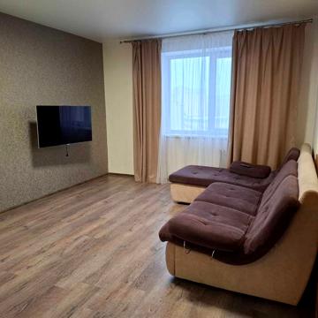 Оренда 3 кімнатної квартири, вул. Наукова. Новобудова з євроремонтом.