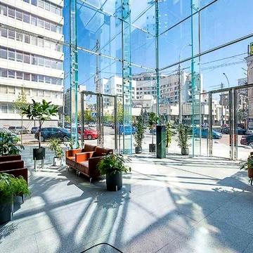 Антоновича вул. (Горького), 44 ЖК: Chicago central house