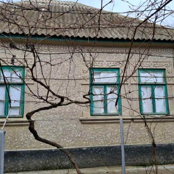 СРОЧНО Продам дом в центре с. Владычень