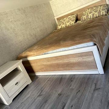 Сдам двух уровневую квартиру