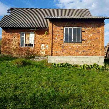 Будинок з ділянкою. 15 соток.