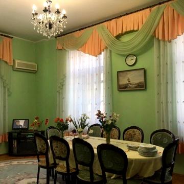 Квартира в Центрі, 4 кімнати (окремі) 107 м2.,вул.Просвіти