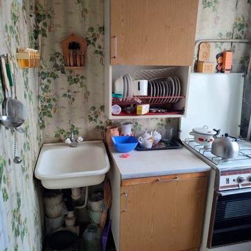 Продам 1 кім.кв. про. Миру 251
