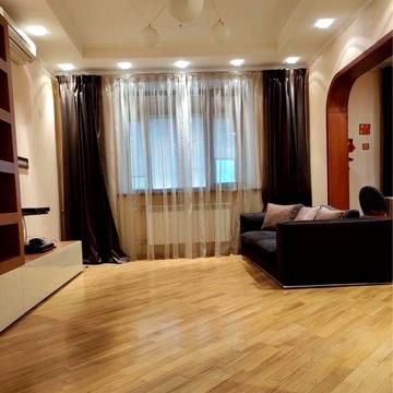 Продам 3х.кв. 3/8 сталинка центр Харькова , дом со шпилем .