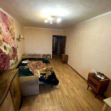 Продаж 3к Квартира вул. Луї Пастера
