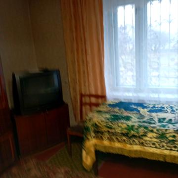 Східна вул., 10