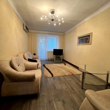 Здам в оренду 3-х кімнатну квартиру в центрі міста