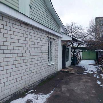 Частина будинку в центрі міста