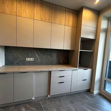 Квартира в центрі міста з гарним ремонтом