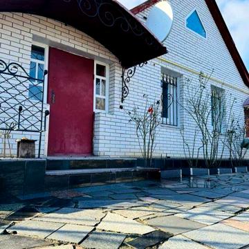 Продаж садиби Липівка, ділянка 38 соток, ремонт, поруч ставок з пляжем