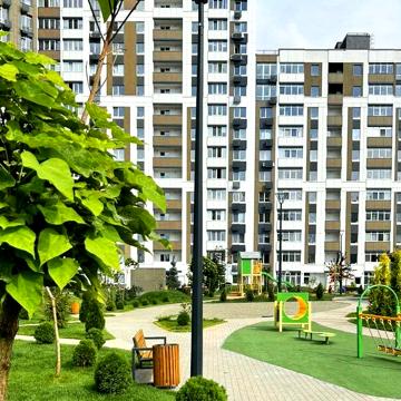 Львівська вул., 15