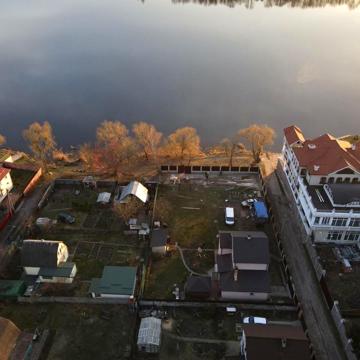 Центральна вул. (Пролетарська), 100