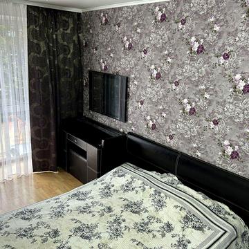 Продам 3 кімнатну квартиру з балконом! Ірпінь!