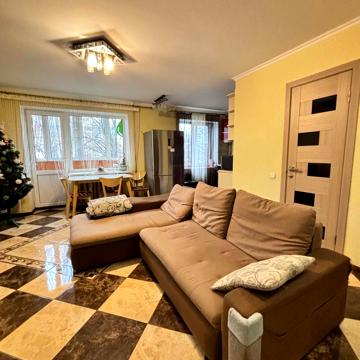 Степана Бандери вул., 54
