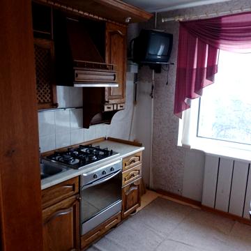 Симона Петлюри вул. (Артема), 13