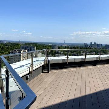 Без комиссии. Первая аренда двухэтажного пентхауса с террасой и видом