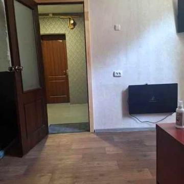 Продаю Квартиру(2-кімн) ЦЕНТР/Рынок. Кр.Площадь.Для жилья/Под бизнес