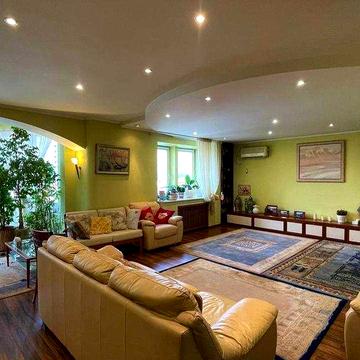 Левка Лукяненко(Тимошенка) 29, здам довгостроково! Без комісії.