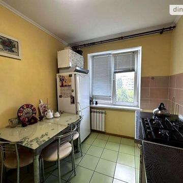 Продажа 4к квартира просп. Перемоги