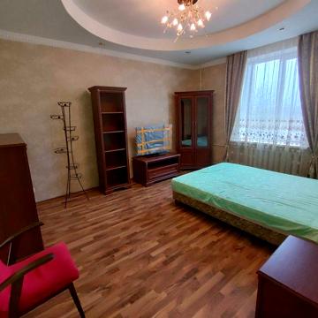 Продаж 2-х кімнатної квартири по вулиці Святогеоргіївська