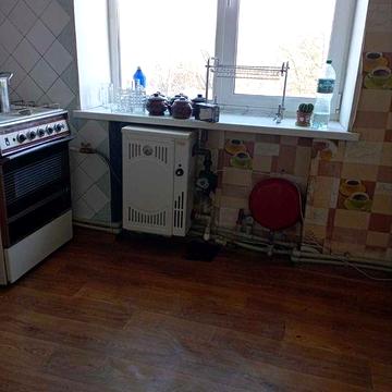 Продам.. 2-х комн. квартиру в Мерефе р-н Селекционной.