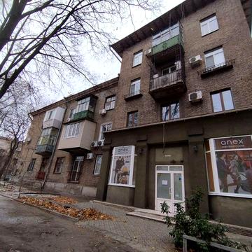2 к квартира в центрі на 3 поверсі